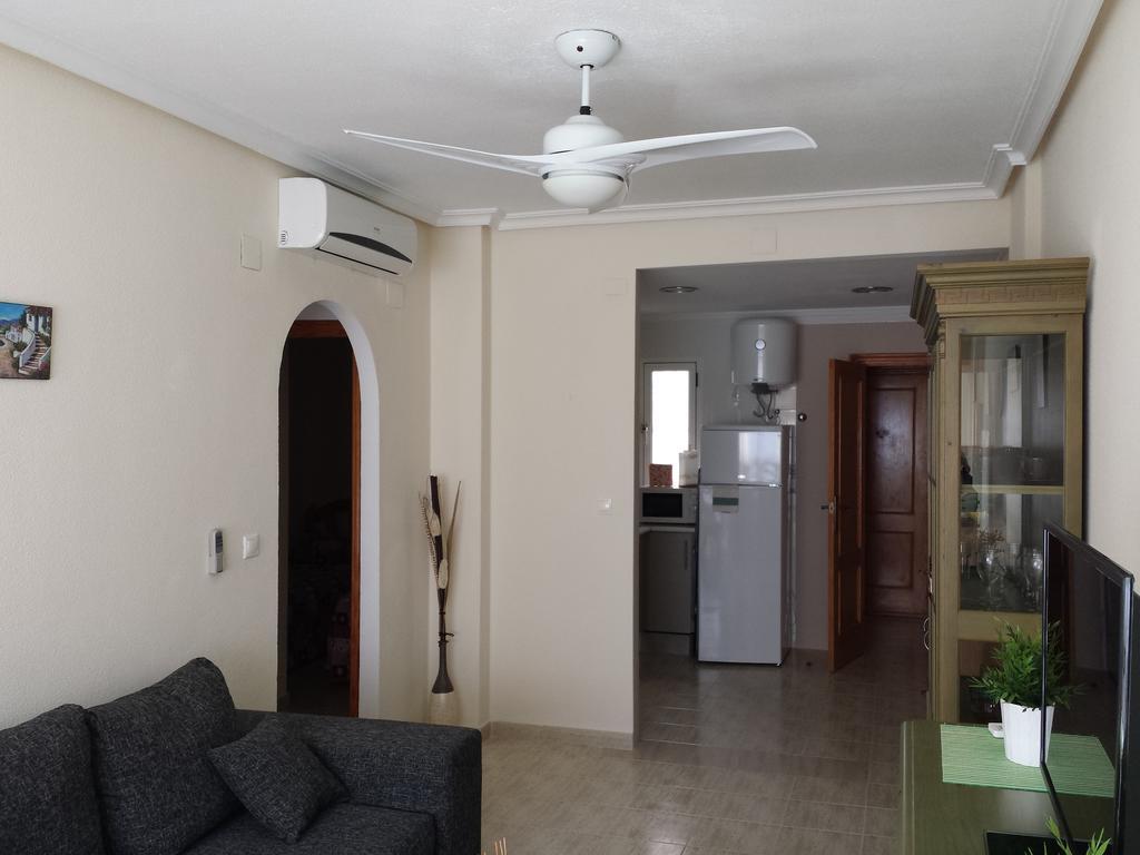 شقة Apartamento Mariposa تورّيفيِخا الغرفة الصورة