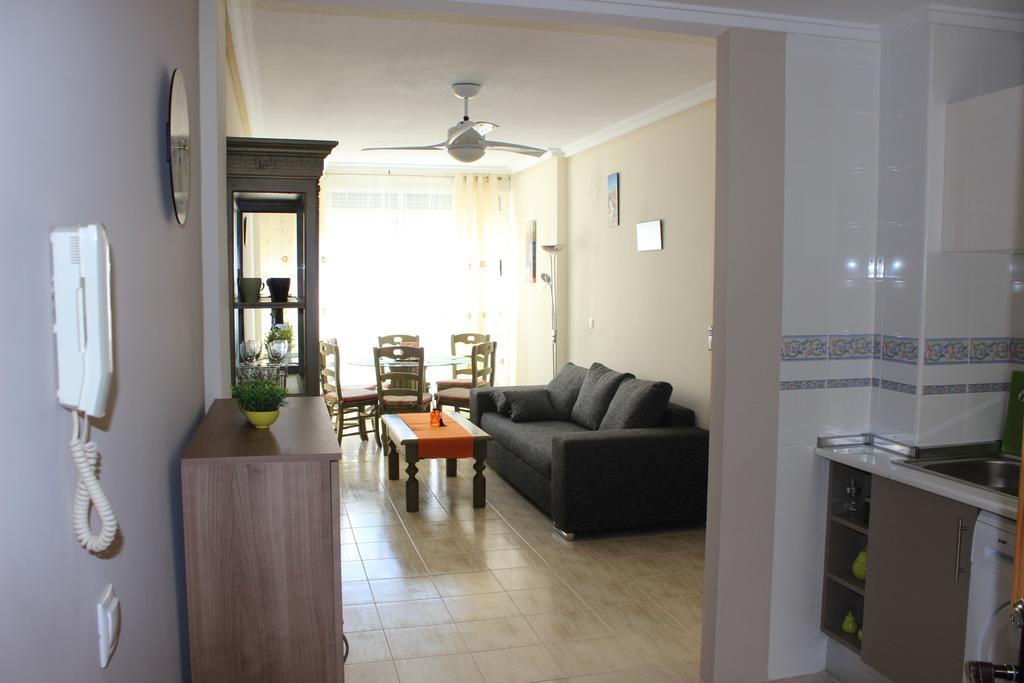شقة Apartamento Mariposa تورّيفيِخا الغرفة الصورة