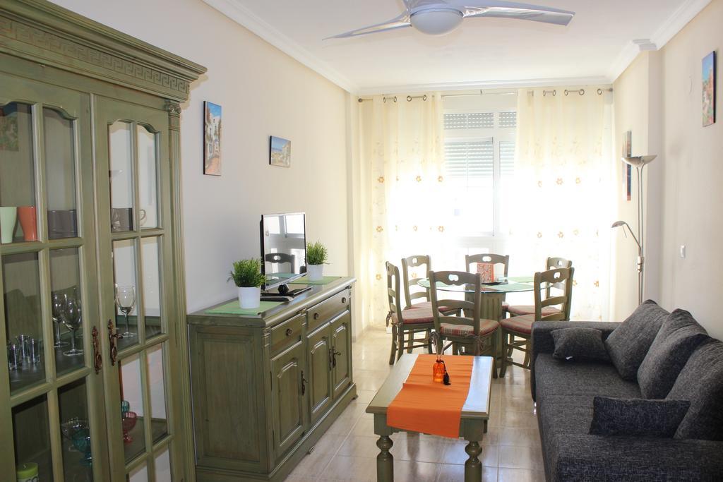 شقة Apartamento Mariposa تورّيفيِخا الغرفة الصورة